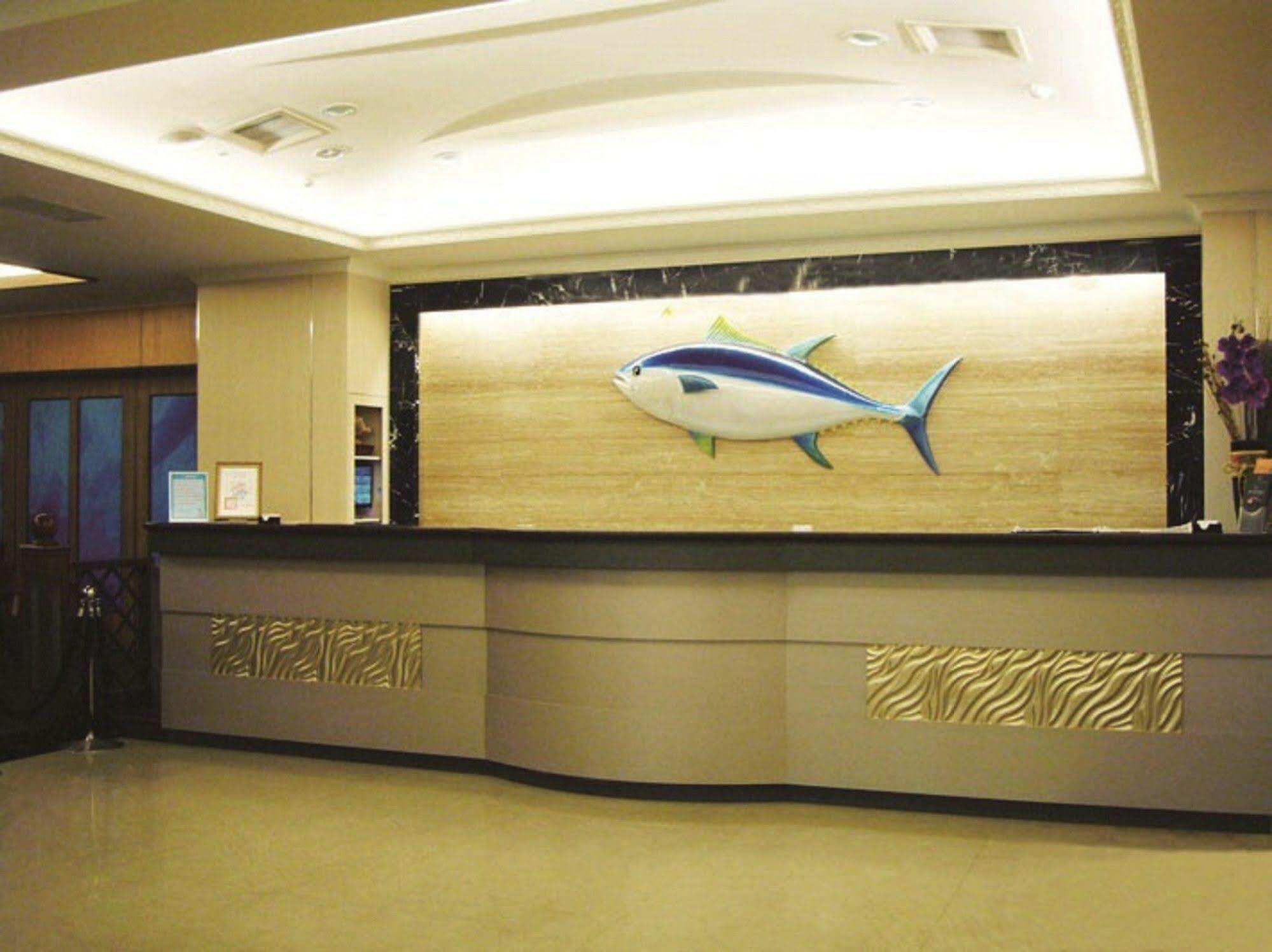 Fish Hotel Kaohsiung Esterno foto